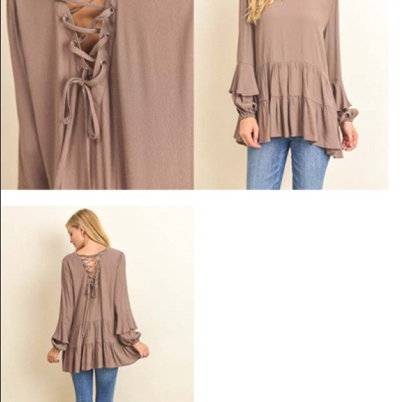 🪅Last One🪅 Ruffle Top w/Lace Up Detail - Picture 2 of 2